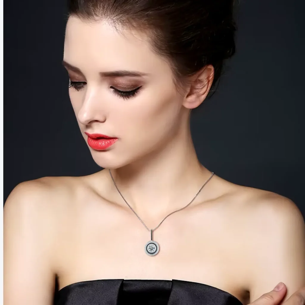 Collar De Acero Con Colgante Circones Deslizante
