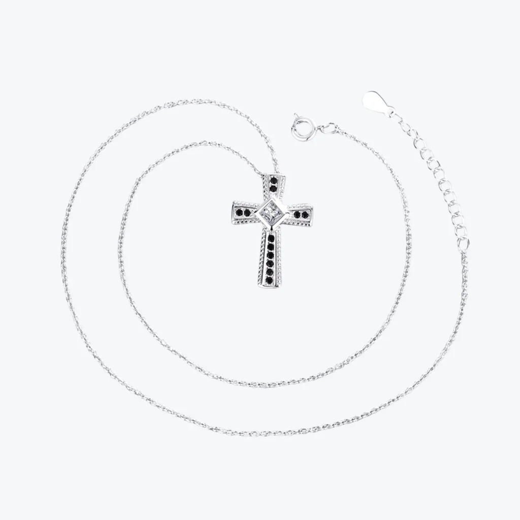Collar De Acero Con Colgante Cruz y Circones