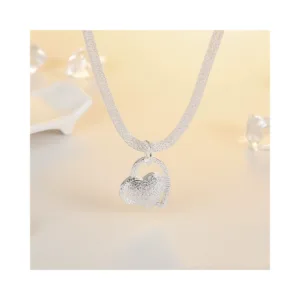 Collar Malla Plateado Con Colgante Corazon 45 cm Fondo