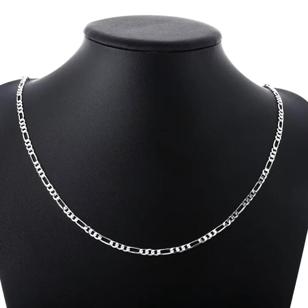 Cadena Tipo Fígaro Color Plateado 4 mm Exhibición Cadena Tipo Fígaro Color Plateado 4 mm Exhibición