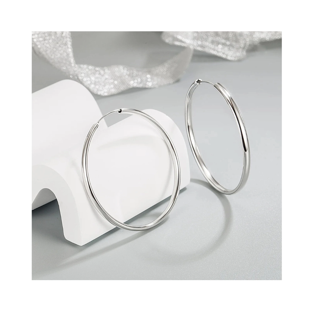 Aros plata argolla borde ovalado 40 mm modelo derecha Aros plata argolla borde ovalado 40 mm modelo derecha