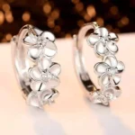 Aros plata flor camelia con circonita real Aros plata flor camelia con circonita real