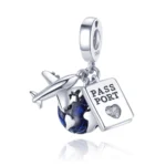 Dije charm viaje por el mundo pasaporte plateado — silverglam Dije charm viaje por el mundo pasaporte plateado — silverglam