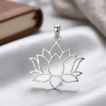 Colgante de plata 925 flor de loto fondo Colgante de plata 925 flor de loto fondo