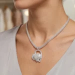 Collar malla plateado con colgante corazón modelo Collar malla plateado con colgante corazón modelo