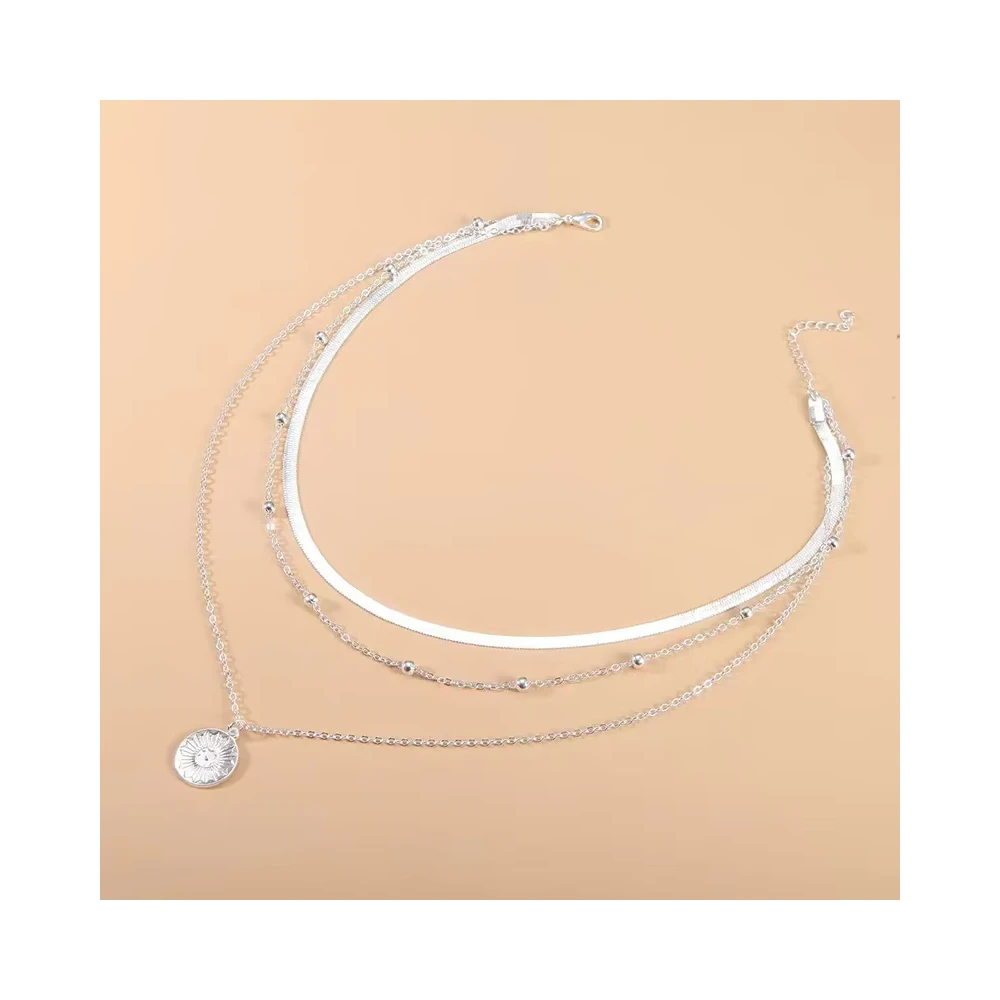 Collar-acero-plateado-tres-capas-con-colgante-circular-rosa Collar-acero-plateado-tres-capas-con-colgante-circular-rosa