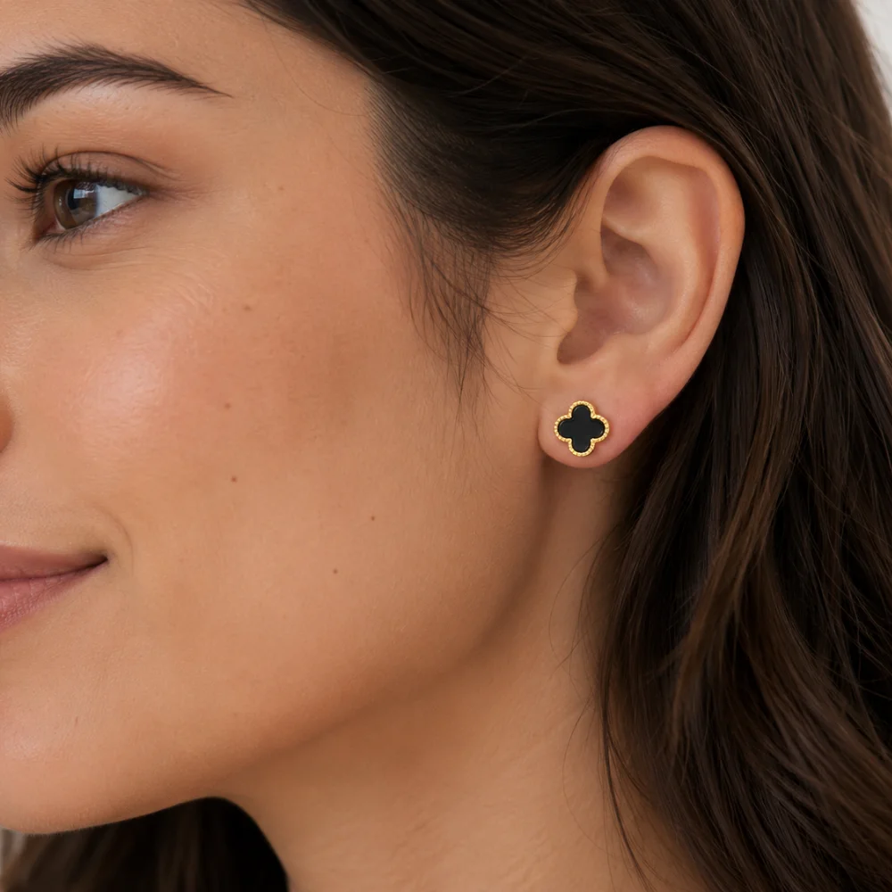 Aros trébol de la suerte con ónix modelo Aros trébol de la suerte con ónix modelo