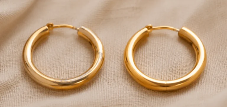 Enchapado vs bañado en oro: diferencias que debes saber Enchapado vs bañado en oro: diferencias y comparación