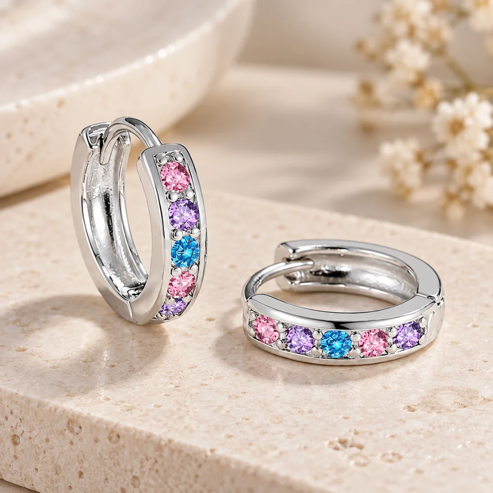 Aros argolla huggie circonitas multicolor fondo Aros argolla huggie circonitas multicolor fondo